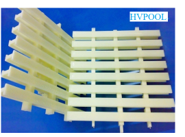 Thanh mương tràn hồ bơi